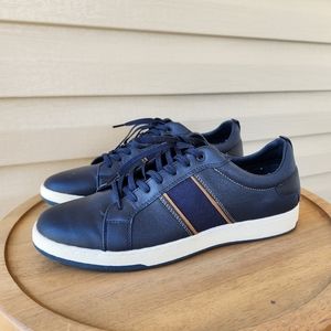 RYE men's sneakers